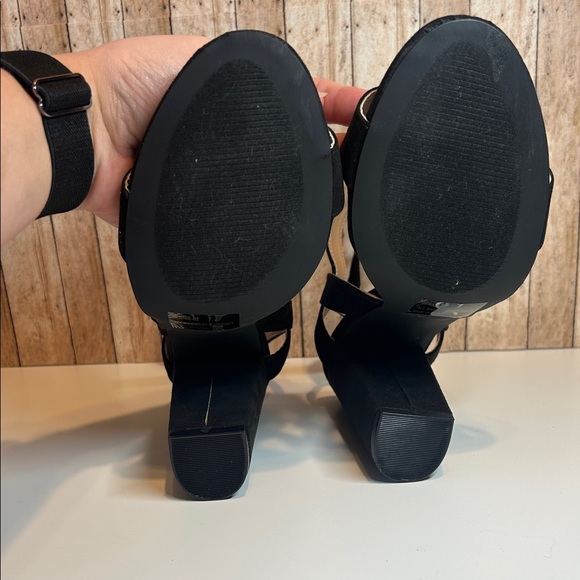 Charlotte Russe Black Strappy Heels - Picture 4 of 7